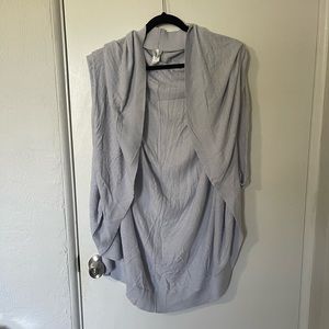 Lululemon light grey shrug/wrap